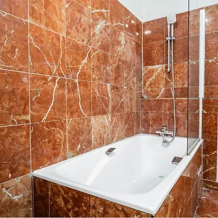 Parisien Chic Et Confortable Παρίσι